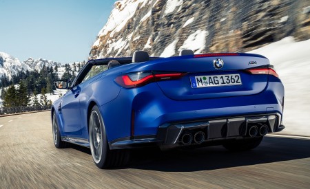2022 BMW M4 Convertible Competition M xDrive Rear Wallpapers 450x275 (11)