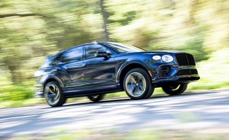 2022 Bentley Bentayga S Front Three-Quarter Wallpapers 450x275 (19)