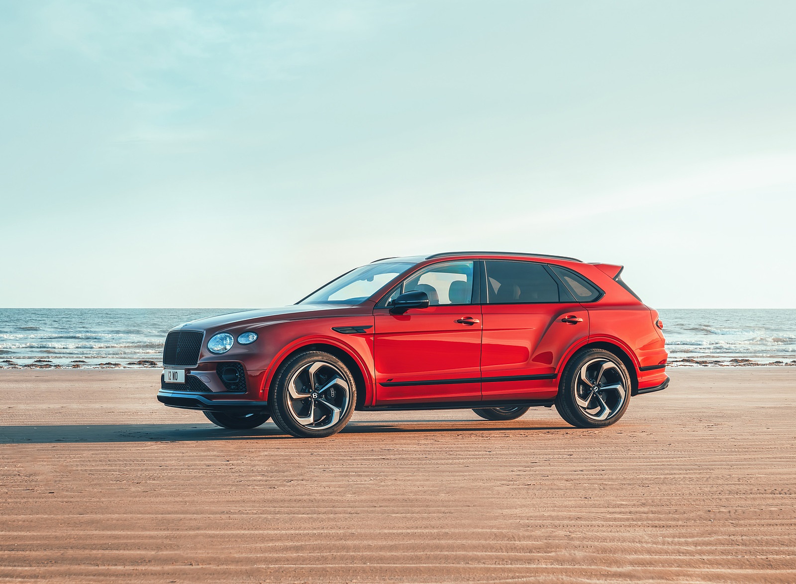 2022 Bentley Bentayga S Front Three-Quarter Wallpapers (9)