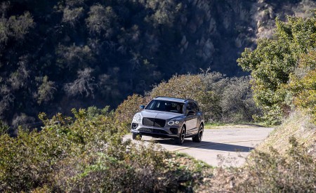 2022 Bentley Bentayga S Front Wallpapers 450x275 (7)