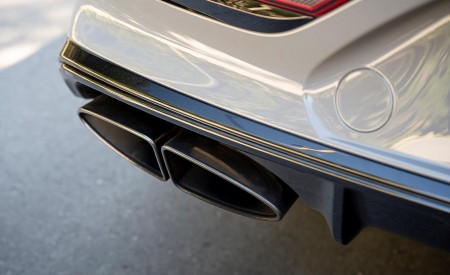 2022 Bentley Bentayga S Tailpipe Wallpapers 450x275 (15)