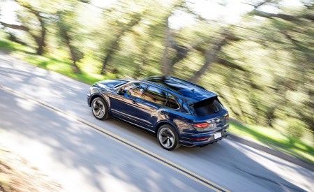 2022 Bentley Bentayga S Top Wallpapers 450x275 (23)