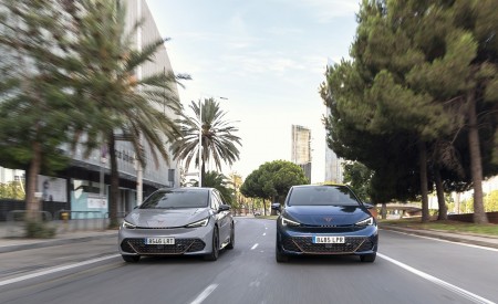 2022 CUPRA Born (Color: Aurora Blue) Front Wallpapers 450x275 (11)
