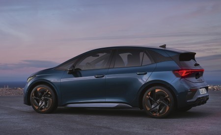 2022 CUPRA Born (Color: Aurora Blue) Side Wallpapers  450x275 (15)