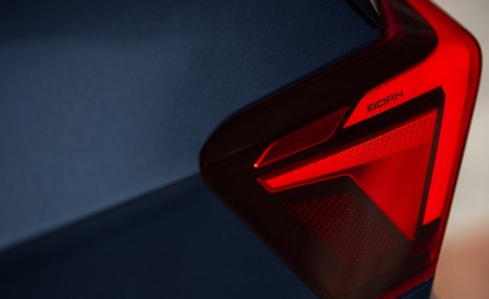 2022 CUPRA Born (Color: Aurora Blue) Tail Light Wallpapers 450x275 (28)