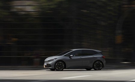 2022 CUPRA Born (Color: Vapor Grey) Side Wallpapers  450x275 (90)