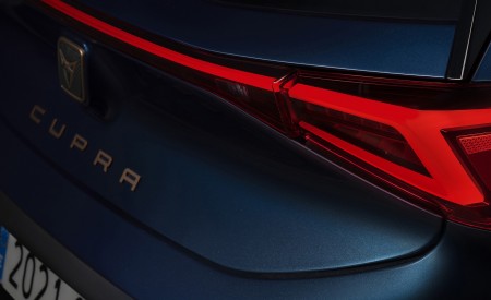 2022 CUPRA Born Tail Light Wallpapers 450x275 (130)