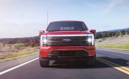 2022 Ford F-150 Lightning Lariat Front Wallpapers 450x275 (16)