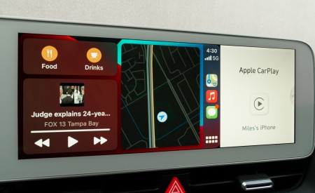 2022 Hyundai Ioniq 5 Central Console Wallpapers  450x275 (204)