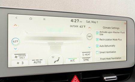 2022 Hyundai Ioniq 5 Central Console Wallpapers 450x275 (218)