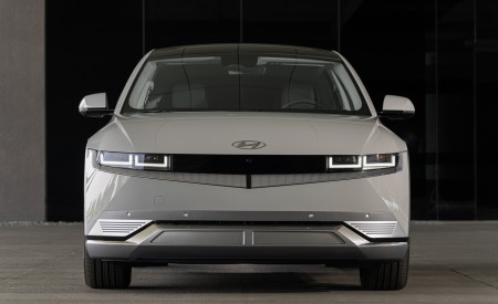 2022 Hyundai Ioniq 5 Front Wallpapers 450x275 (90)