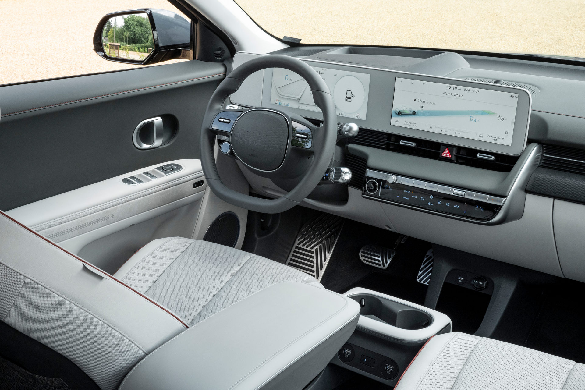 2022 Hyundai Ioniq 5 Interior Wallpapers  #44 of 232