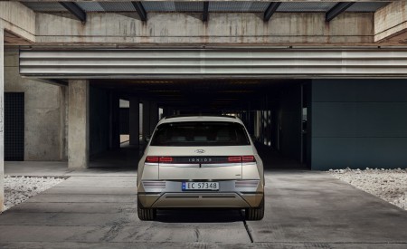 2022 Hyundai Ioniq 5 Rear Wallpapers 450x275 (31)