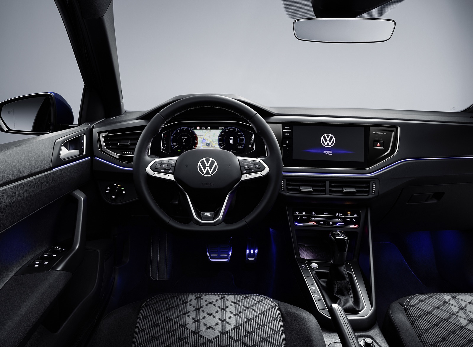 2022 Volkswagen Polo Interior Cockpit Wallpapers #22 of 46