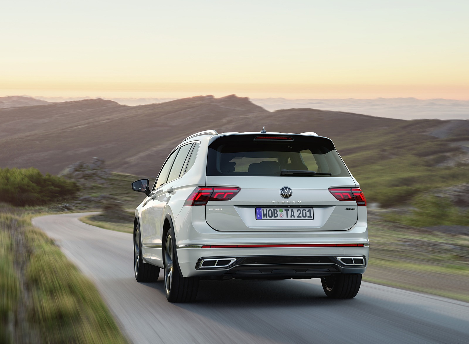 2022 Volkswagen Tiguan Allspace Rear Wallpapers (4)