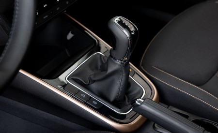 2022 Škoda Fabia Central Console Wallpapers 450x275 (51)