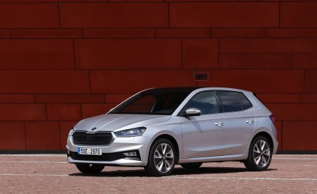 2022 Škoda Fabia Front Three-Quarter Wallpapers 450x275 (87)