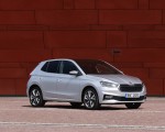 2022 Škoda Fabia Front Three-Quarter Wallpapers 150x120
