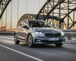 2022 Škoda Fabia Front Three-Quarter Wallpapers 150x120