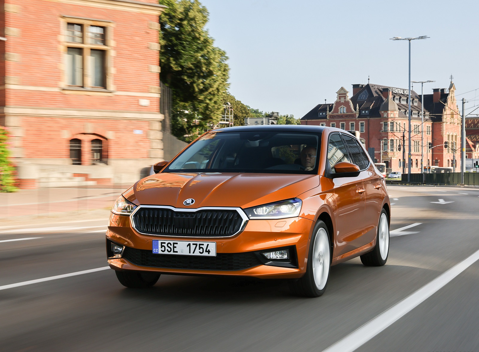 2022 Škoda Fabia Front Wallpapers (12)