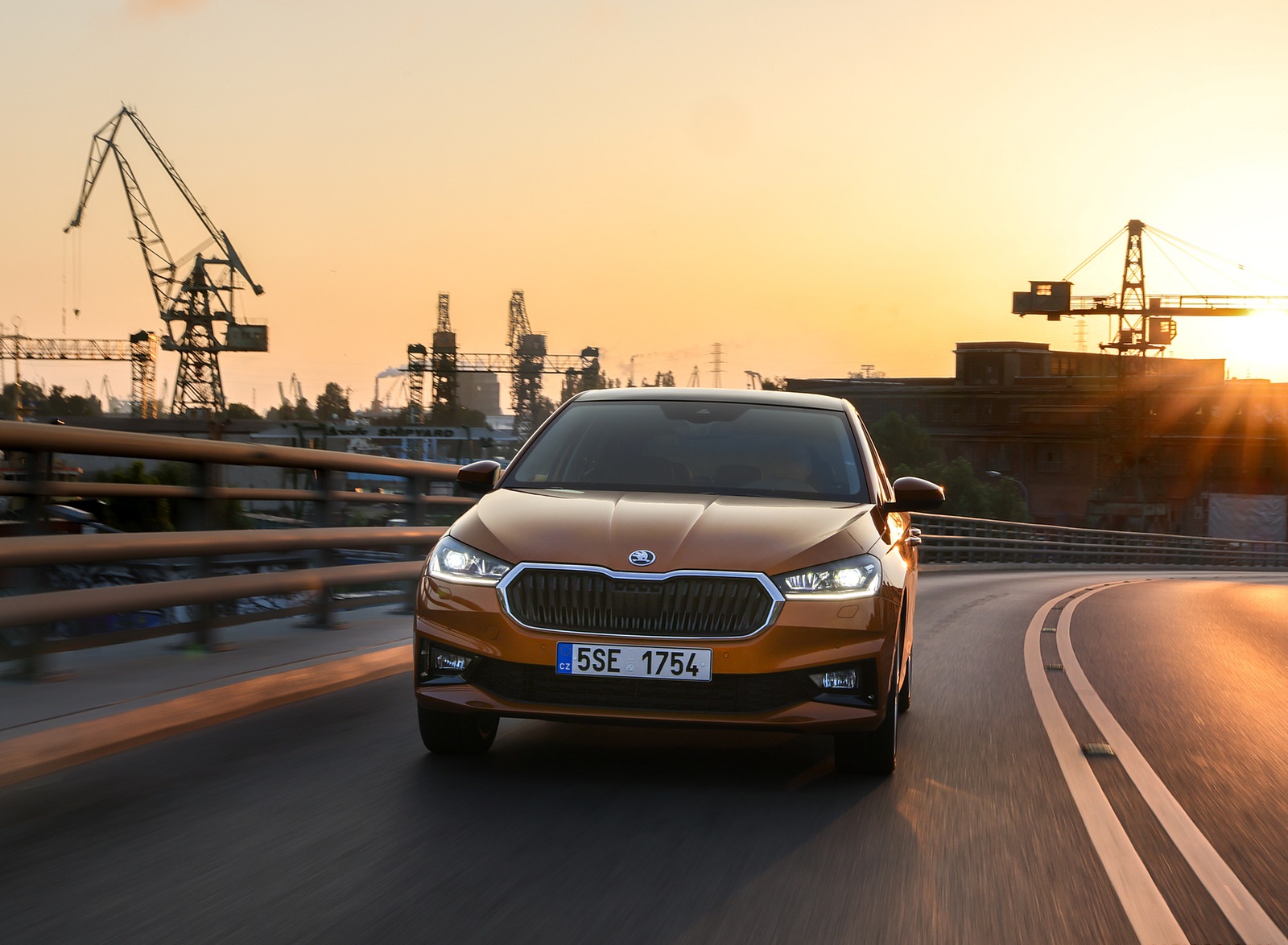 2022 Škoda Fabia Front Wallpapers  (13)