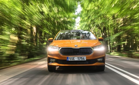 2022 Škoda Fabia Front Wallpapers 450x275 (7)