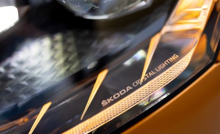 2022 Škoda Fabia Headlight Wallpapers  450x275 (32)
