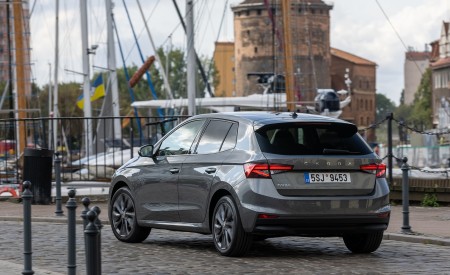2022 Škoda Fabia Rear Three-Quarter Wallpapers  450x275 (118)