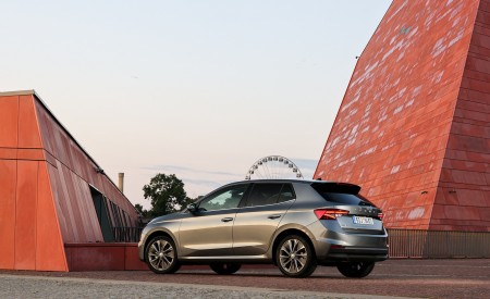 2022 Škoda Fabia Rear Three-Quarter Wallpapers  450x275 (119)