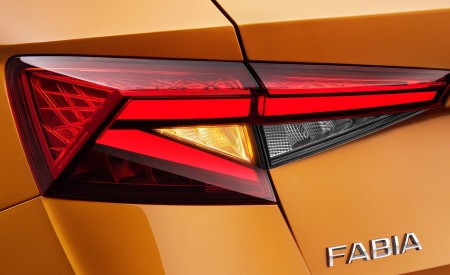 2022 Škoda Fabia Tail Light Wallpapers  450x275 (141)