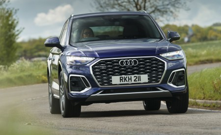 2021 Audi Q5 Sportback (UK-Spec) Front Wallpapers  450x275 (3)