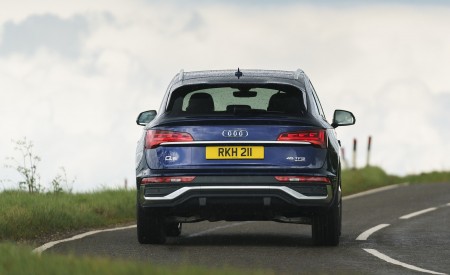2021 Audi Q5 Sportback (UK-Spec) Rear Wallpapers  450x275 (14)