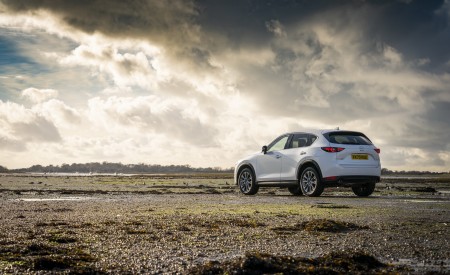 2021 Mazda CX-5 GT Sport Rear Three-Quarter Wallpapers 450x275 (81)