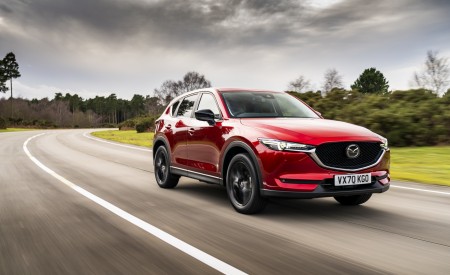 2021 Mazda CX-5 Kuro Edition Front Three-Quarter Wallpapers 450x275 (22)