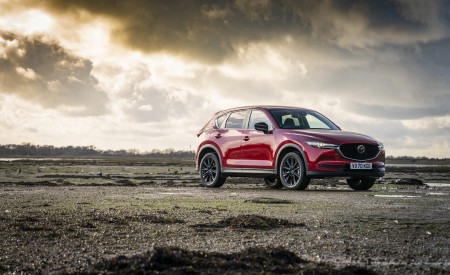 2021 Mazda CX-5 Kuro Edition Front Three-Quarter Wallpapers 450x275 (41)