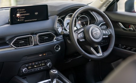 2021 Mazda CX-5 Kuro Edition Interior Wallpapers 450x275 (77)