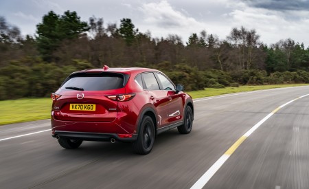 2021 Mazda CX-5 Kuro Edition Rear Three-Quarter Wallpapers 450x275 (28)