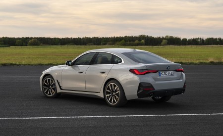 2022 BMW 4 Series 430i Gran Coupé Rear Three-Quarter Wallpapers 450x275 (25)
