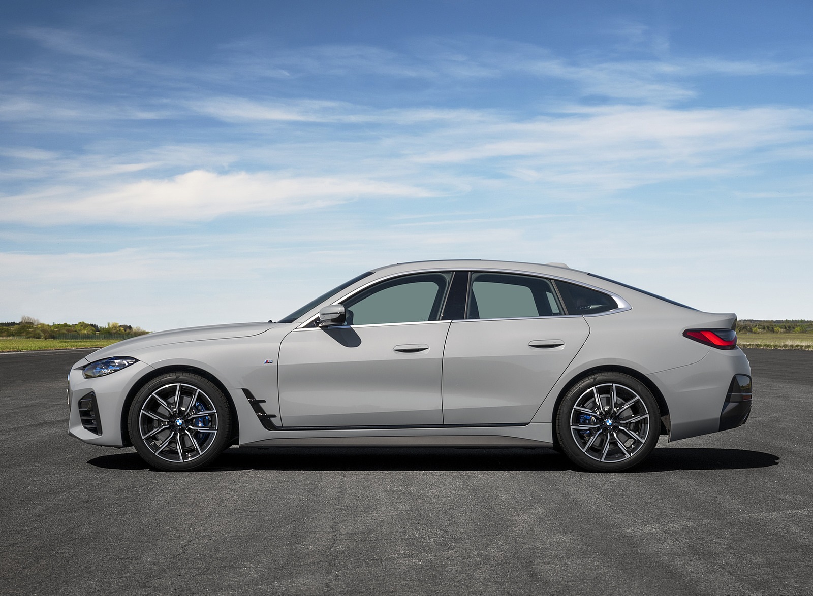 2022 BMW 4 Series 430i Gran Coupé Side Wallpapers #27 of 37