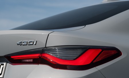 2022 BMW 4 Series 430i Gran Coupé Tail Light Wallpapers 450x275 (29)