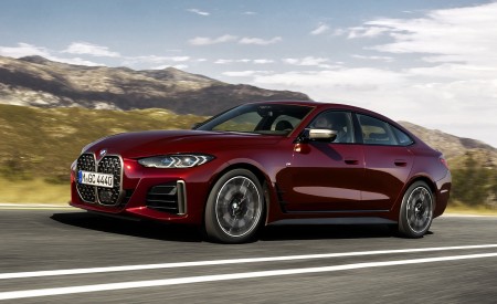 2022 BMW 4 Series M440i xDrive Gran Coupé Front Three-Quarter Wallpapers 450x275 (114)