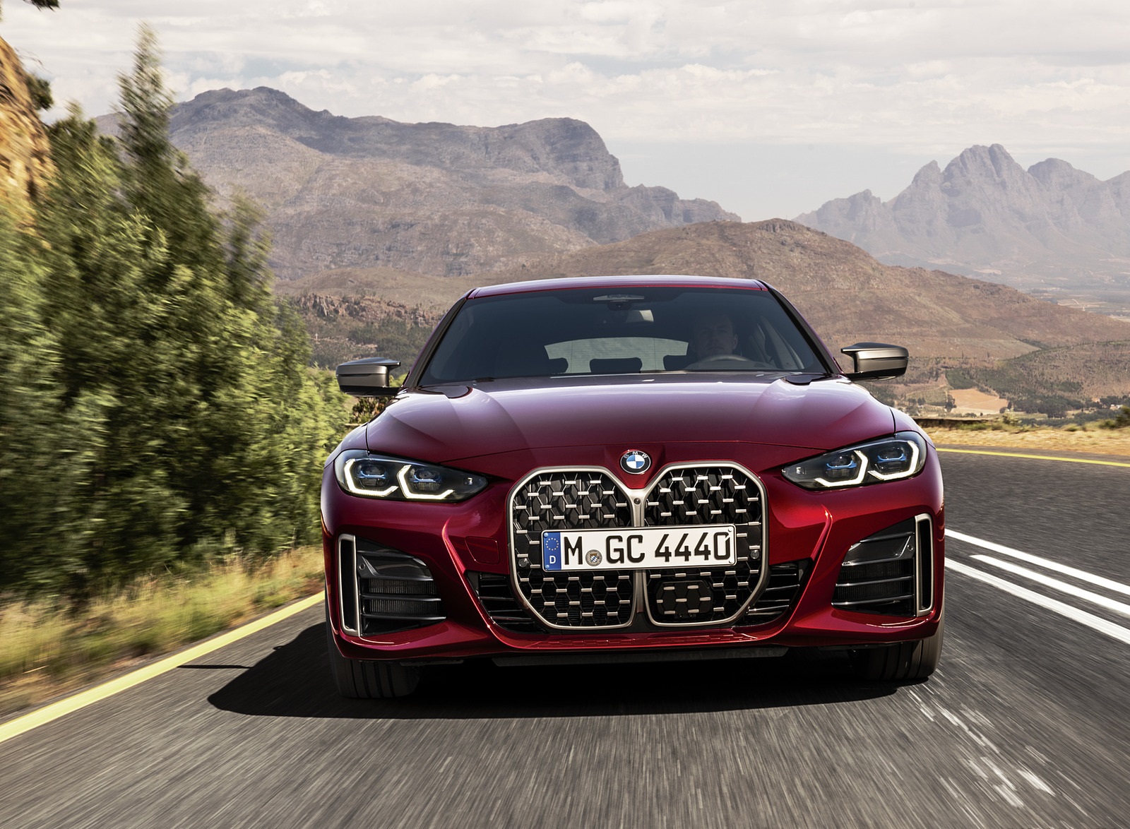2022 BMW 4 Series M440i xDrive Gran Coupé Front Wallpapers (2)