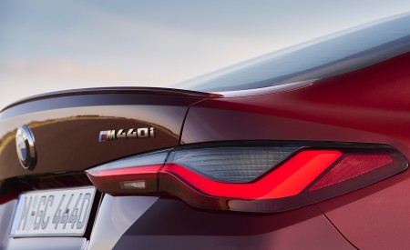 2022 BMW 4 Series M440i xDrive Gran Coupé Tail Light Wallpapers 450x275 (138)
