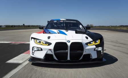 2022 BMW M4 GT3 Front Wallpapers 450x275 (5)