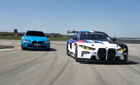 2022 BMW M4 GT3 Front Wallpapers 450x275 (10)