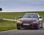 2022 BMW M440i xDrive Gran Coupe (Color: Aventurine Red) Front Wallpapers 150x120 (31)