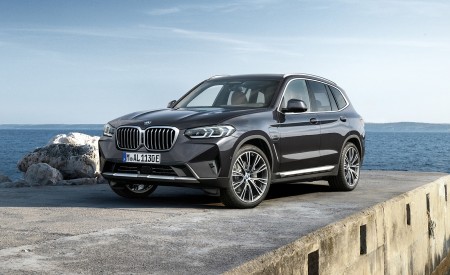 2022 BMW X3 Front Three-Quarter Wallpapers 450x275 (81)