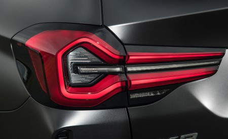 2022 BMW X3 Tail Light Wallpapers 450x275 (51)