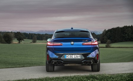 2022 BMW X4 M Competition (Color: Marina Bay Blue Metallic) Rear Wallpapers 450x275 (158)