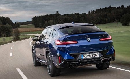 2022 BMW X4 M Competition (Color: Marina Bay Blue Metallic) Rear Wallpapers 450x275 (134)